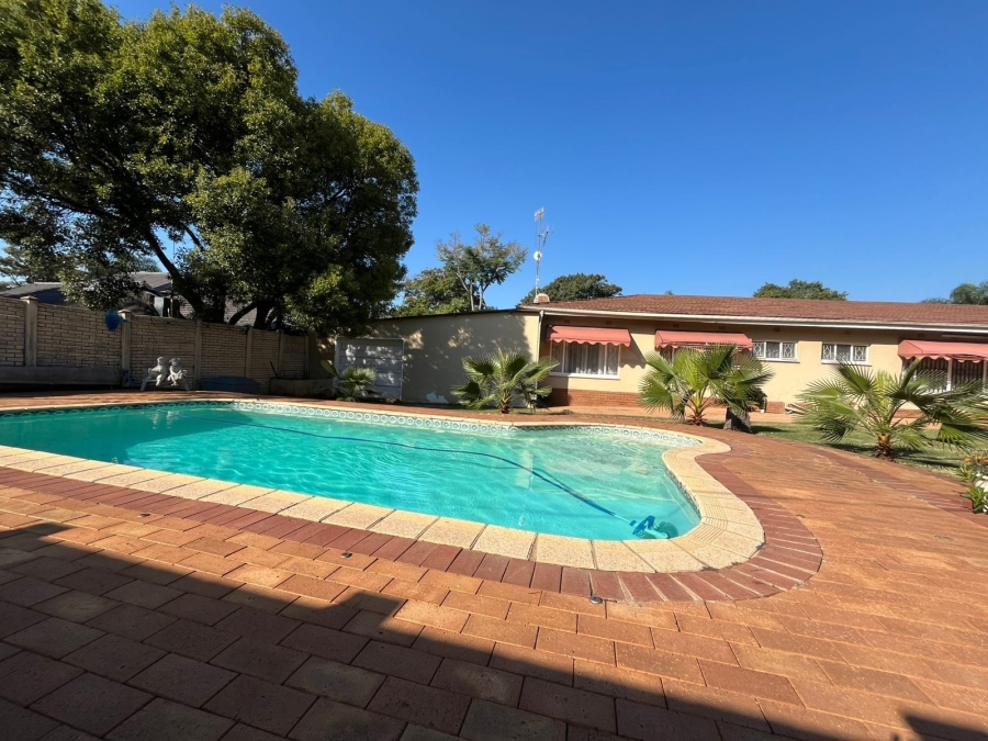 4 Bedroom Property for Sale in Protea Park North West